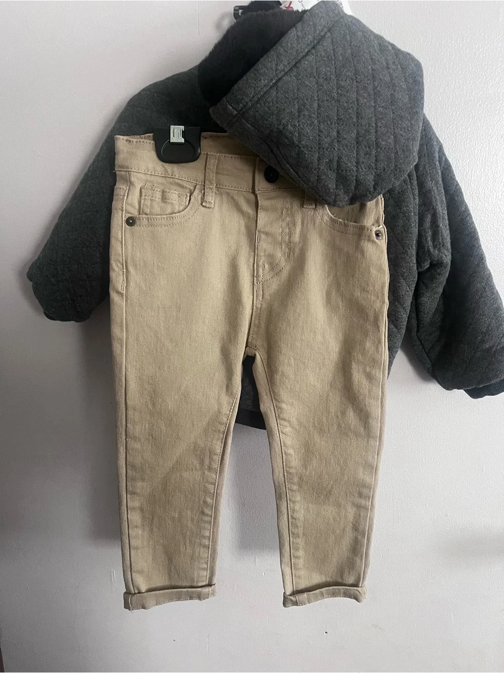 Volcom Kids Quilted Hooded Jacket in Charcoal Gray